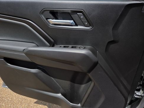 New 2026 Chevrolet Colorado LT w/ LT Convenience Package RWD image 20