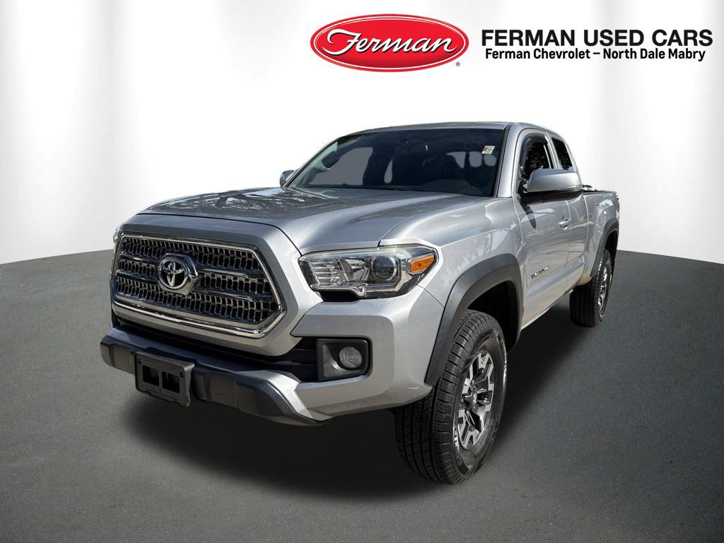 Used 2017 Toyota Tacoma TRD Off-Road w/ Tow Package AWD/4WD image 5