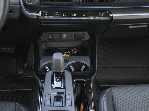 Certified 2026 Toyota Prius Plug-In Hybrid FWD image 19