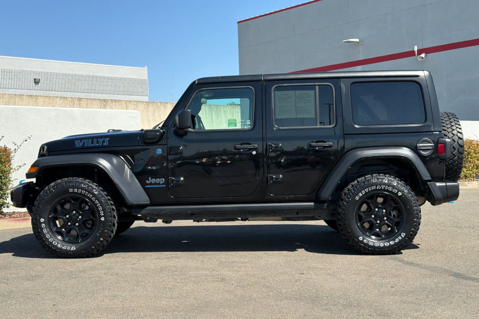 Used 2023 Jeep Wrangler Unlimited AWD/4WD image 9