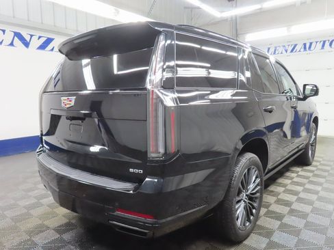 Used 2026 Cadillac Escalade Platinum Sport w/ LPO, Floor Liner Package image 4