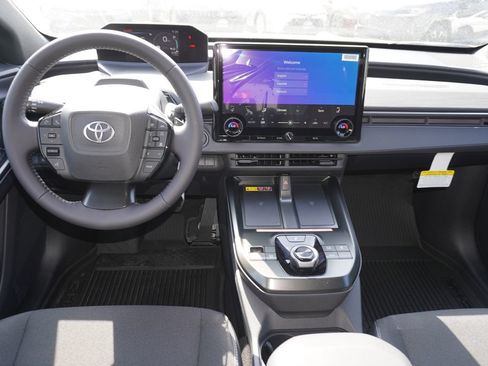 New 2026 Toyota C-HR AWD/4WD image 9