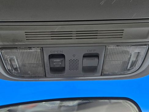 Used 2011 Honda Accord EX image 22