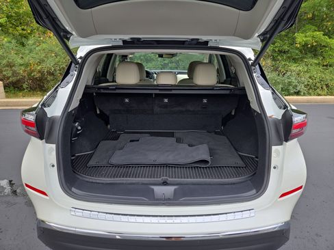 Certified 2024 Nissan Murano Platinum w/ Cargo Package image 10