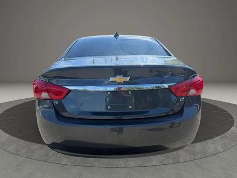 Used 2019 Chevrolet Impala LT FWD image 6