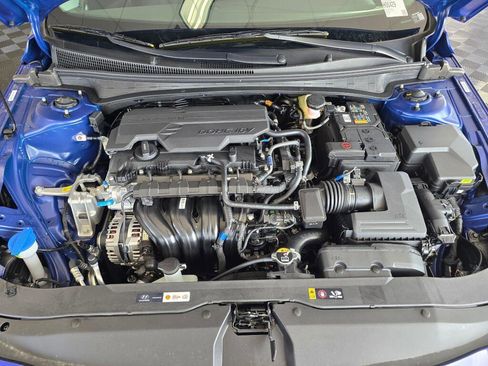 New 2026 Hyundai Elantra SE image 12