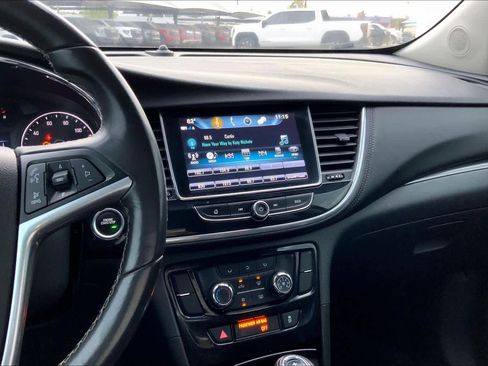 Used 2019 Buick Encore Preferred image 7