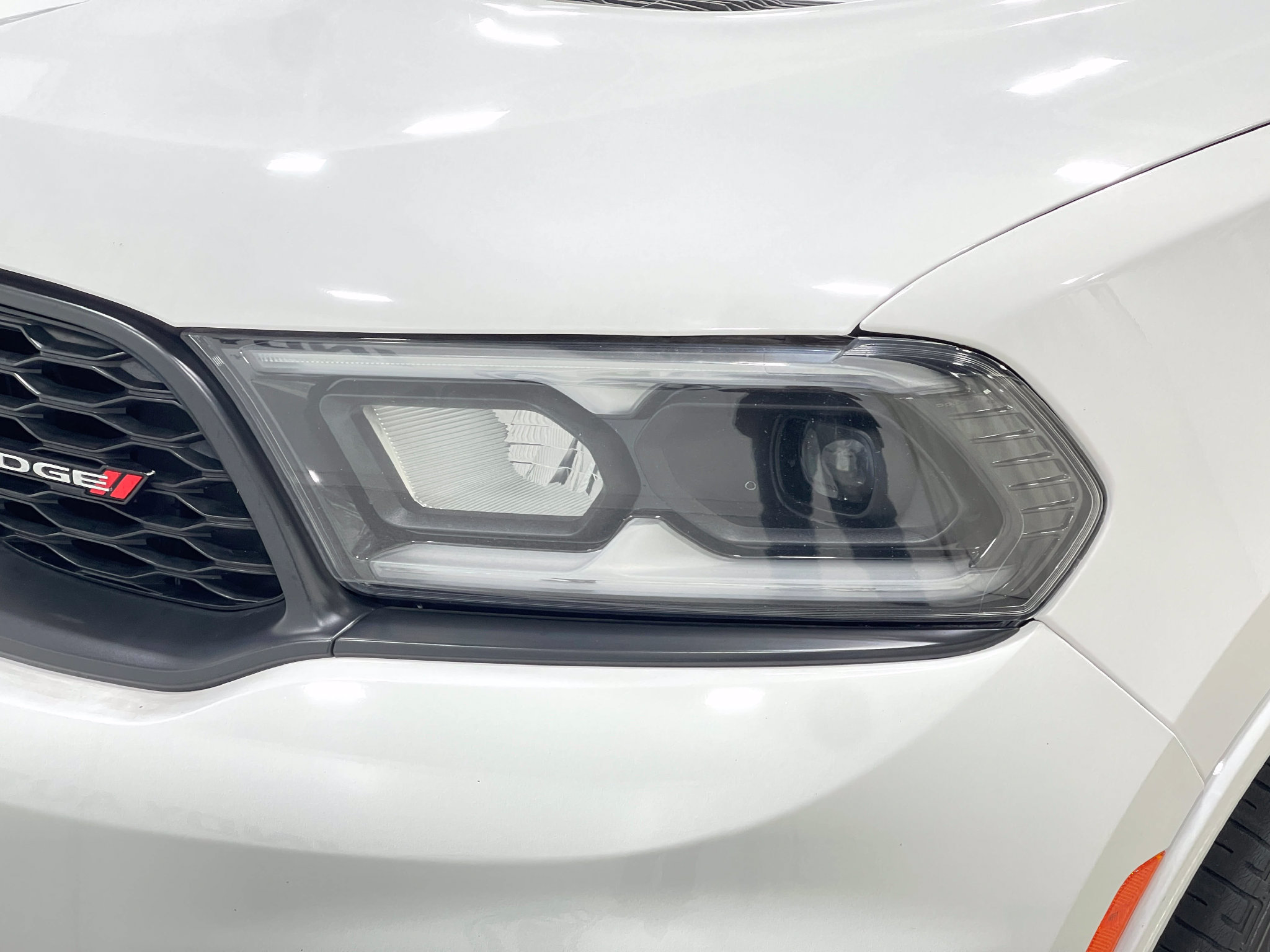 Used 2021 Dodge Durango R/T w/ Blacktop Package AWD/4WD image 34