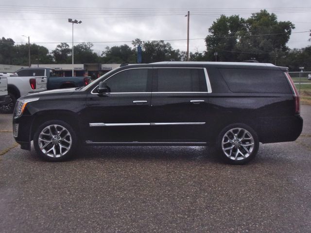 Used 2016 Cadillac Escalade ESV Platinum AWD/4WD image 4