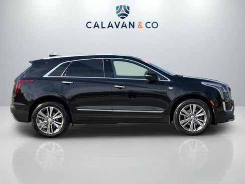 Used 2022 Cadillac XT5 Premium Luxury w/ Platinum Package FWD image 8