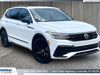 Used 2023 Volkswagen Tiguan SE R-Line