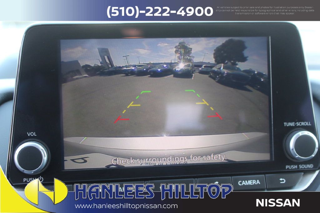 Used 2025 Nissan Rogue SV AWD/4WD image 27