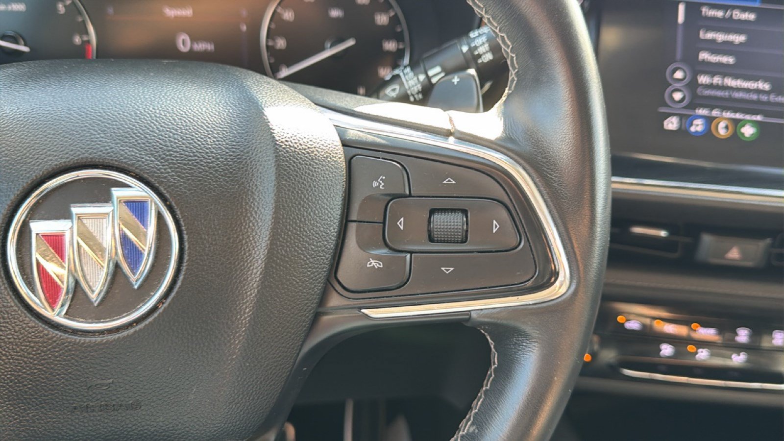 Used 2023 Buick Envision Preferred w/ Sport Touring Package FWD image 17