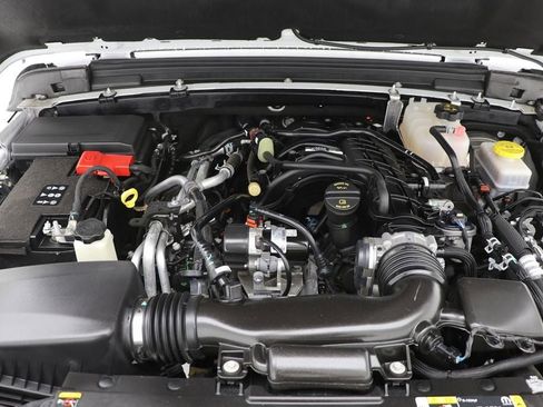 Used 2023 Jeep Wrangler Unlimited Sport AWD/4WD image 23