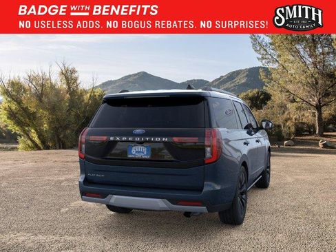 New 2026 Ford Expedition Platinum w/ Driver's Package AWD/4WD image 9