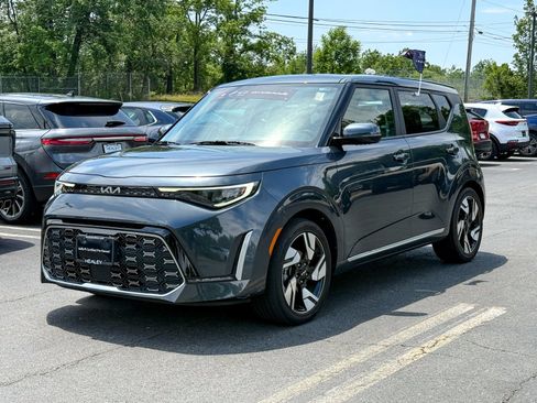 Certified 2023 Kia Soul GT-Line w/ GT-Line Technology Package FWD image 3