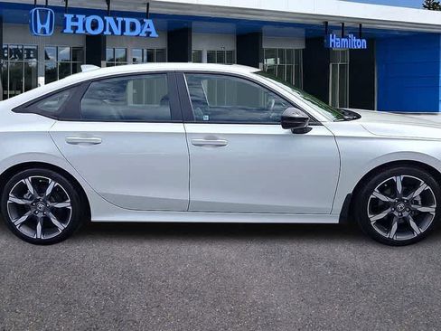 Certified 2025 Honda Civic Sport Touring image 9
