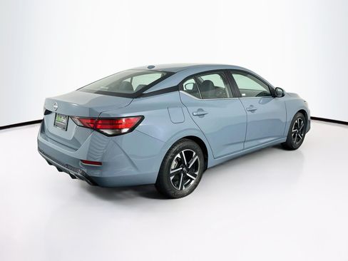Used 2025 Nissan Sentra SV FWD image 9