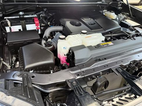 Used 2024 Toyota Tundra SR5 w/ SR5 Premium Package AWD/4WD image 21