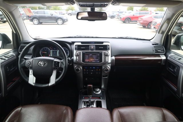 Used 2018 Toyota 4Runner Limited w/ Convenience Package AWD/4WD image 12