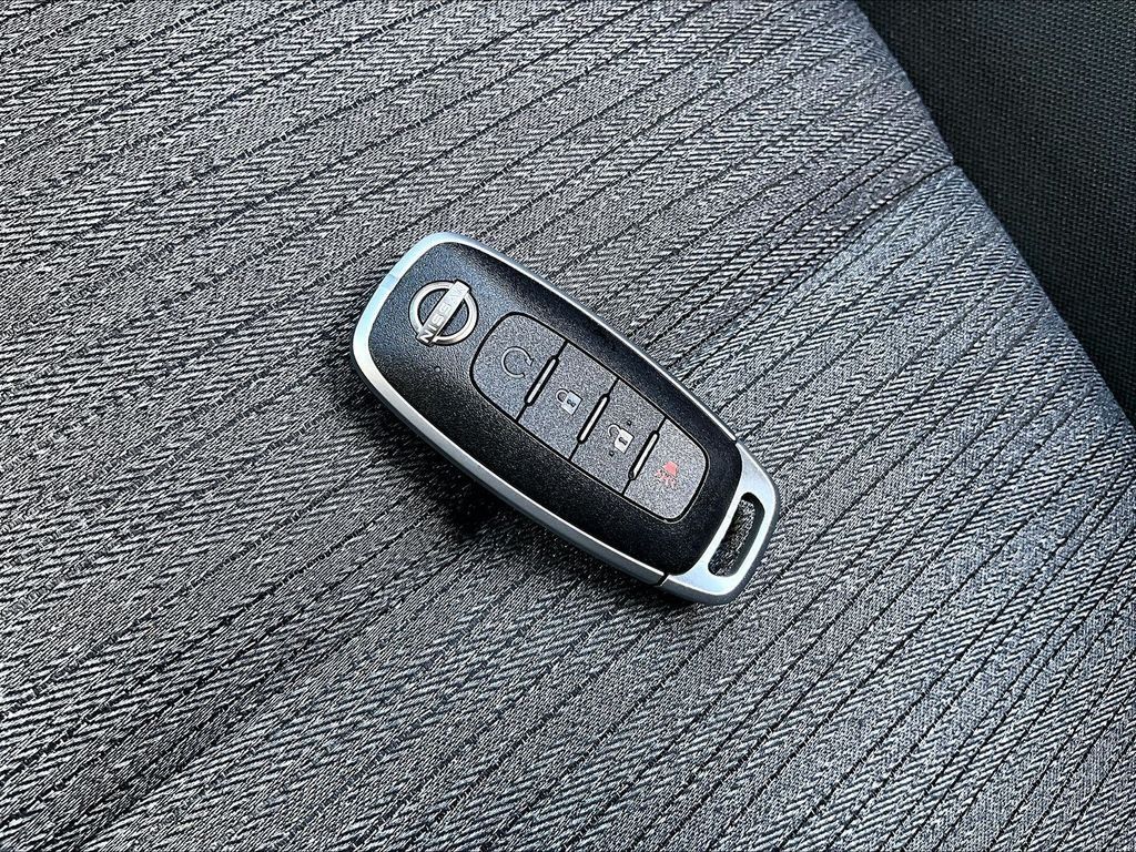 Certified 2023 Nissan Rogue SV AWD/4WD image 30