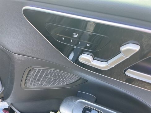 Certified 2025 Mercedes-Benz C 300 4MATIC Sedan image 16