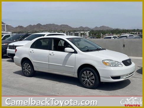 Used 2004 Toyota Corolla LE image 1