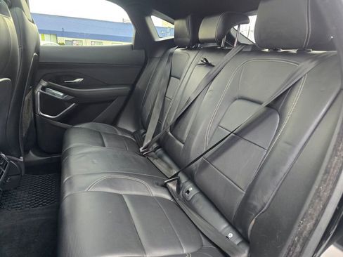 Used 2018 Jaguar E-PACE R-Dynamic HSE image 34