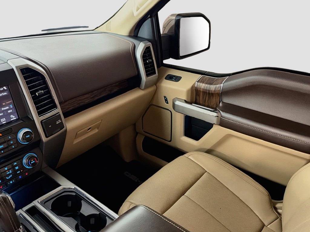 Used 2018 Ford F150 Lariat w/ Equipment Group 502A Luxury AWD/4WD image 26