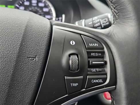 Used 2020 Acura MDX FWD image 28