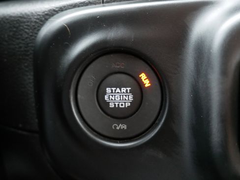 Used 2022 Jeep Wrangler Rubicon w/ Steel Bumper Group image 29