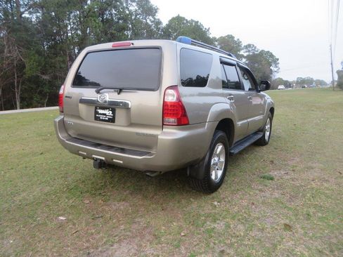 Used 2007 Toyota 4Runner SR5 image 6