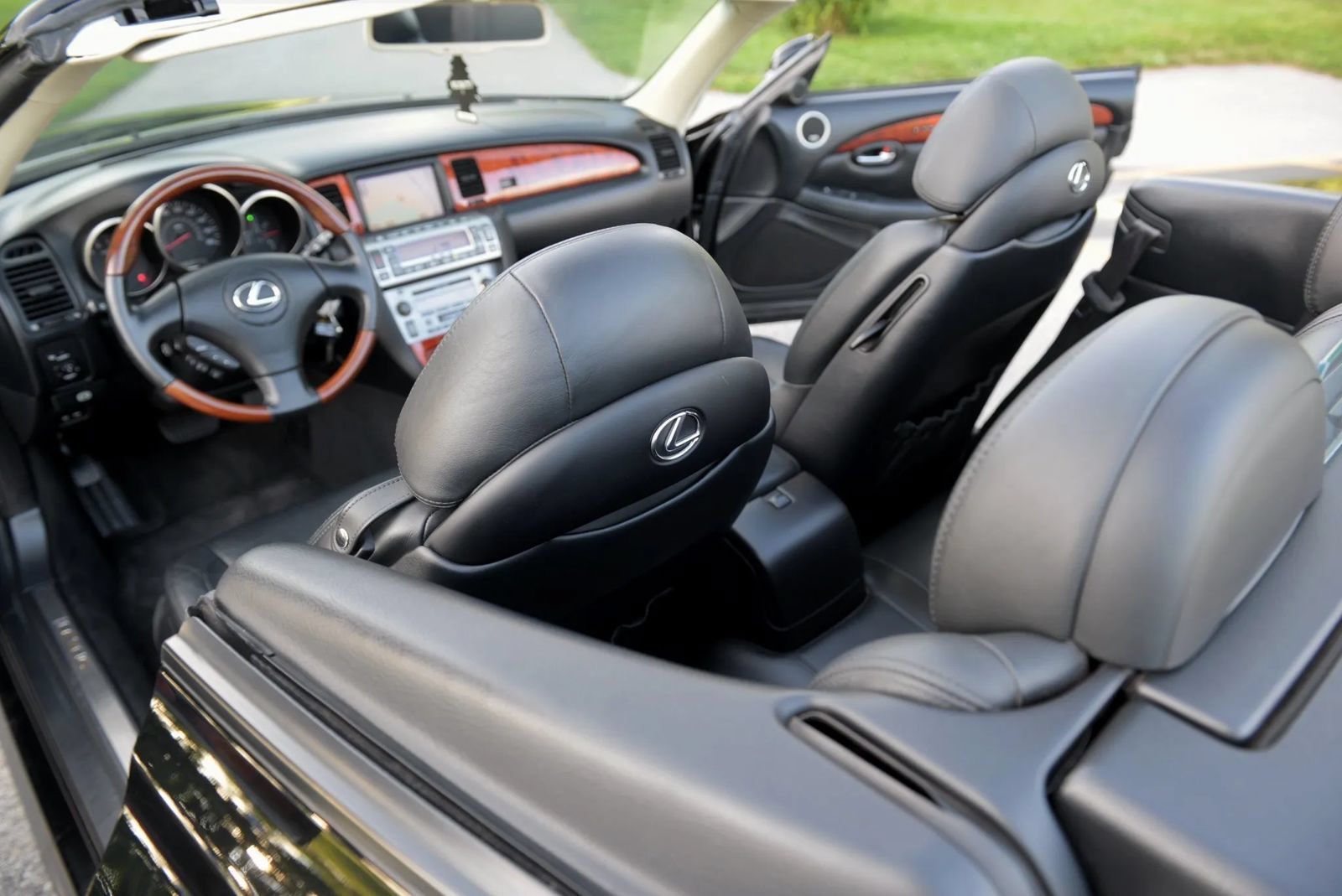 Used 2002 Lexus SC 430 Convertible RWD image 48
