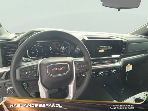New 2026 GMC Sierra 1500 Elevation image 18