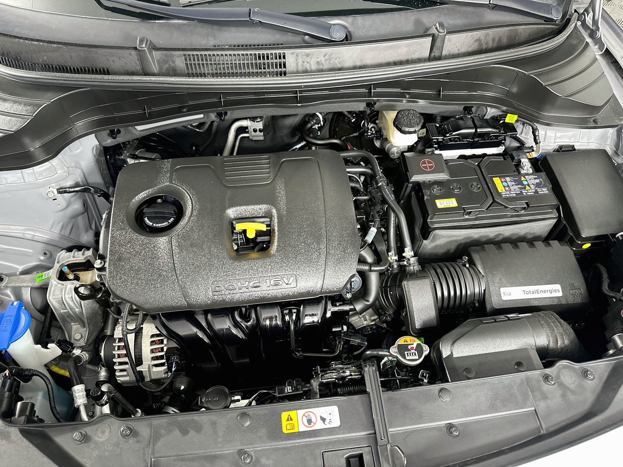 Used 2025 Kia Soul LX w/ LX Technology Package FWD image 31