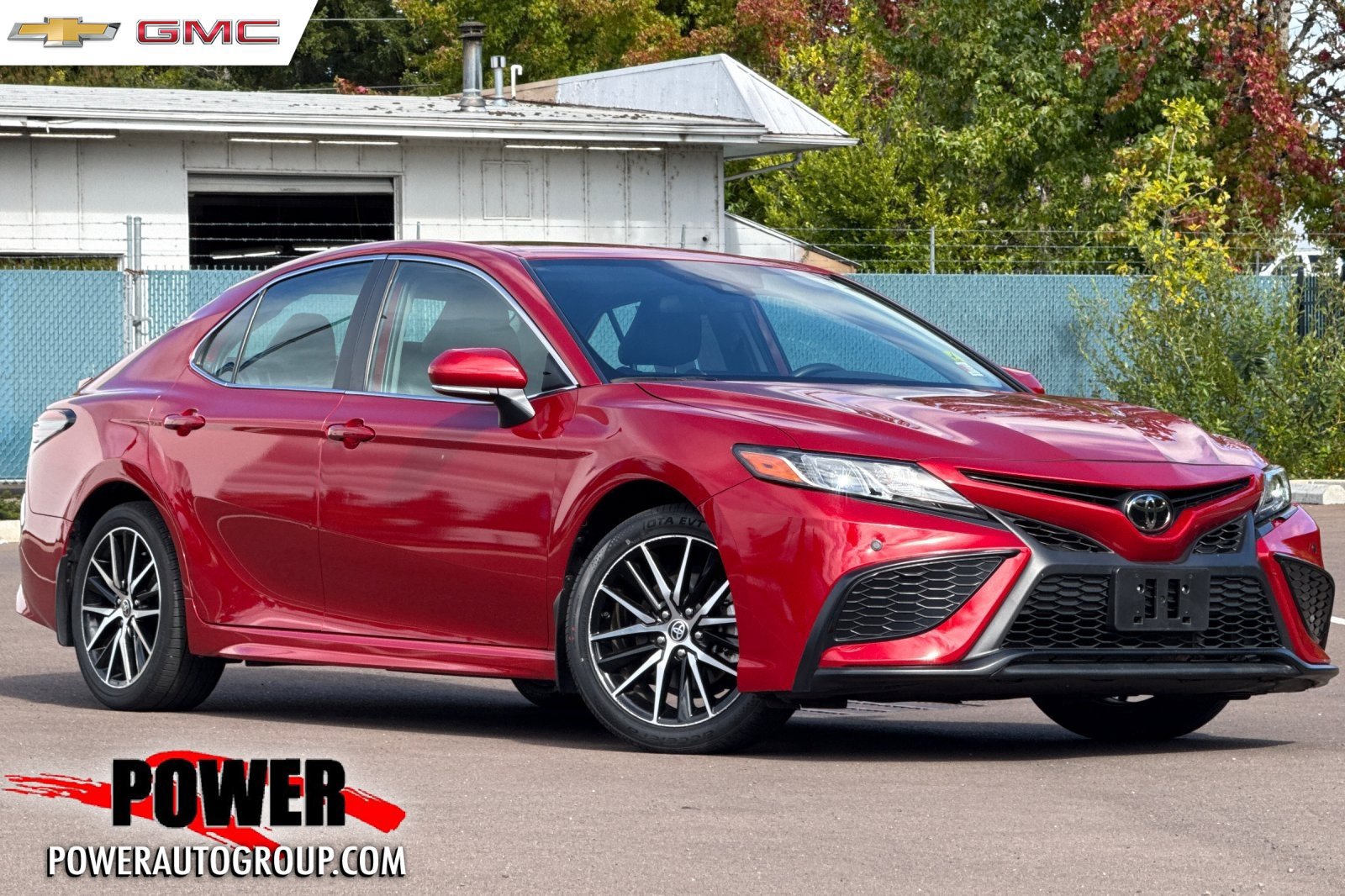 Used 2023 Toyota Camry SE AWD/4WD image 1