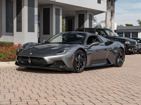 Used 2023 Maserati MC20 Spyder image 36