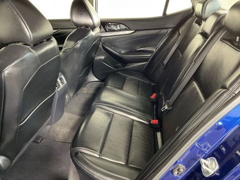 Used 2023 Nissan Maxima SV w/ Floor Mat Group FWD image 12