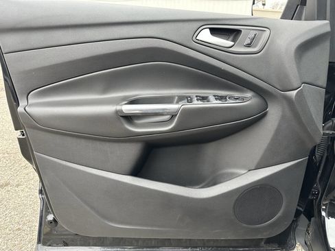 Used 2013 Ford Escape SE image 23