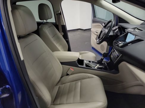 Used 2017 Ford Escape Titanium w/ Equipment Group 301A image 22