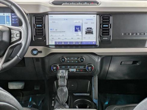 Used 2023 Ford Bronco Wildtrak AWD/4WD image 14