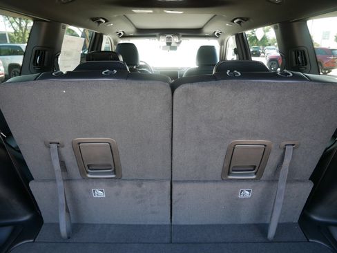 New 2025 Jeep Grand Cherokee L Limited w/ Trailer Tow Package image 11