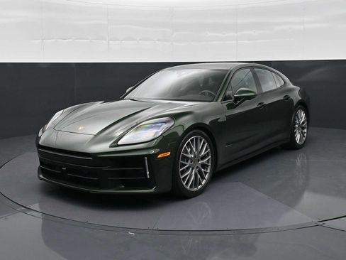 New 2026 Porsche Panamera RWD image 1