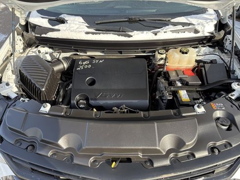 Used 2020 Chevrolet Traverse LT w/ LPO, Black Accent Package image 9