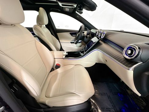 Certified 2025 Mercedes-Benz C 300 Sedan image 27