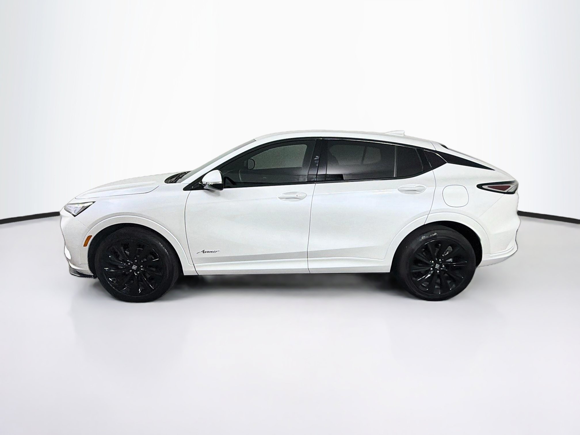Used 2025 Buick Envista Avenir FWD image 4