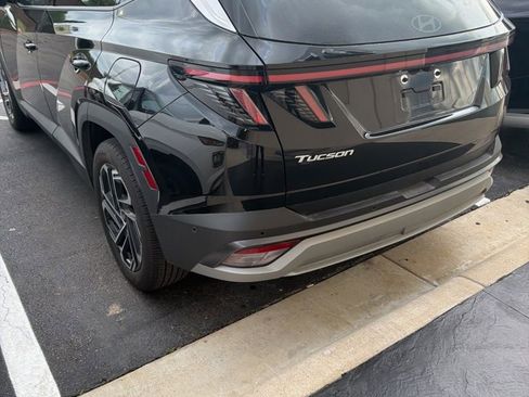 Certified 2025 Hyundai Tucson Limited image 7