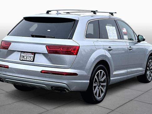 Used 2017 Audi Q7 3.0T Premium Plus w/ Premium Plus Package image 13