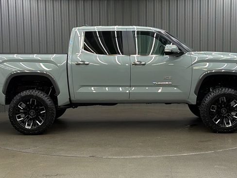 Used 2026 Toyota Tundra Limited AWD/4WD image 6