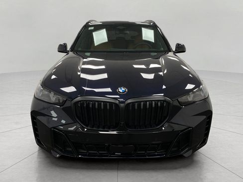 New 2026 BMW X5 xDrive40i w/ M Sport Package AWD/4WD image 12